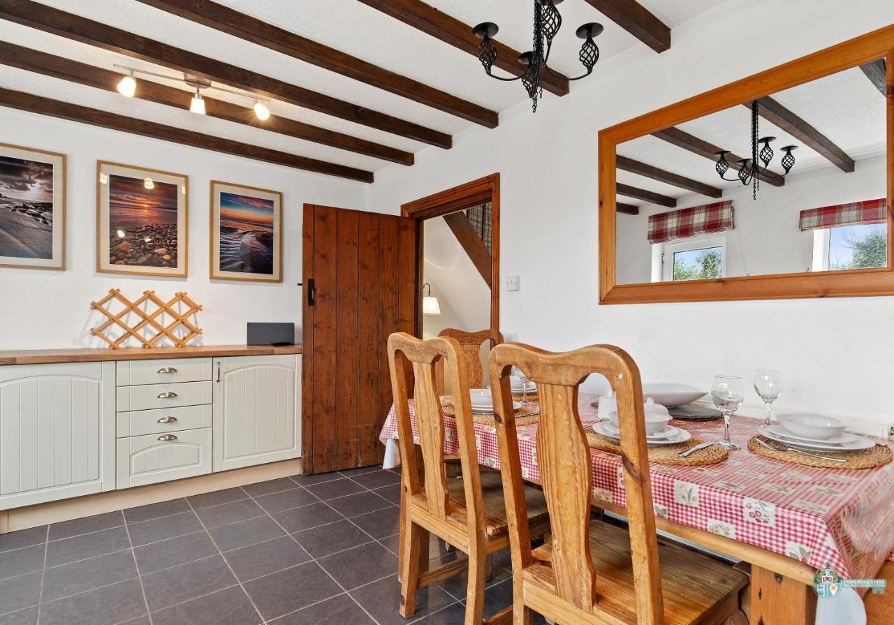 Pelcomb Lambston Cottage - A Pembrokeshire Home Away From Home מראה חיצוני תמונה