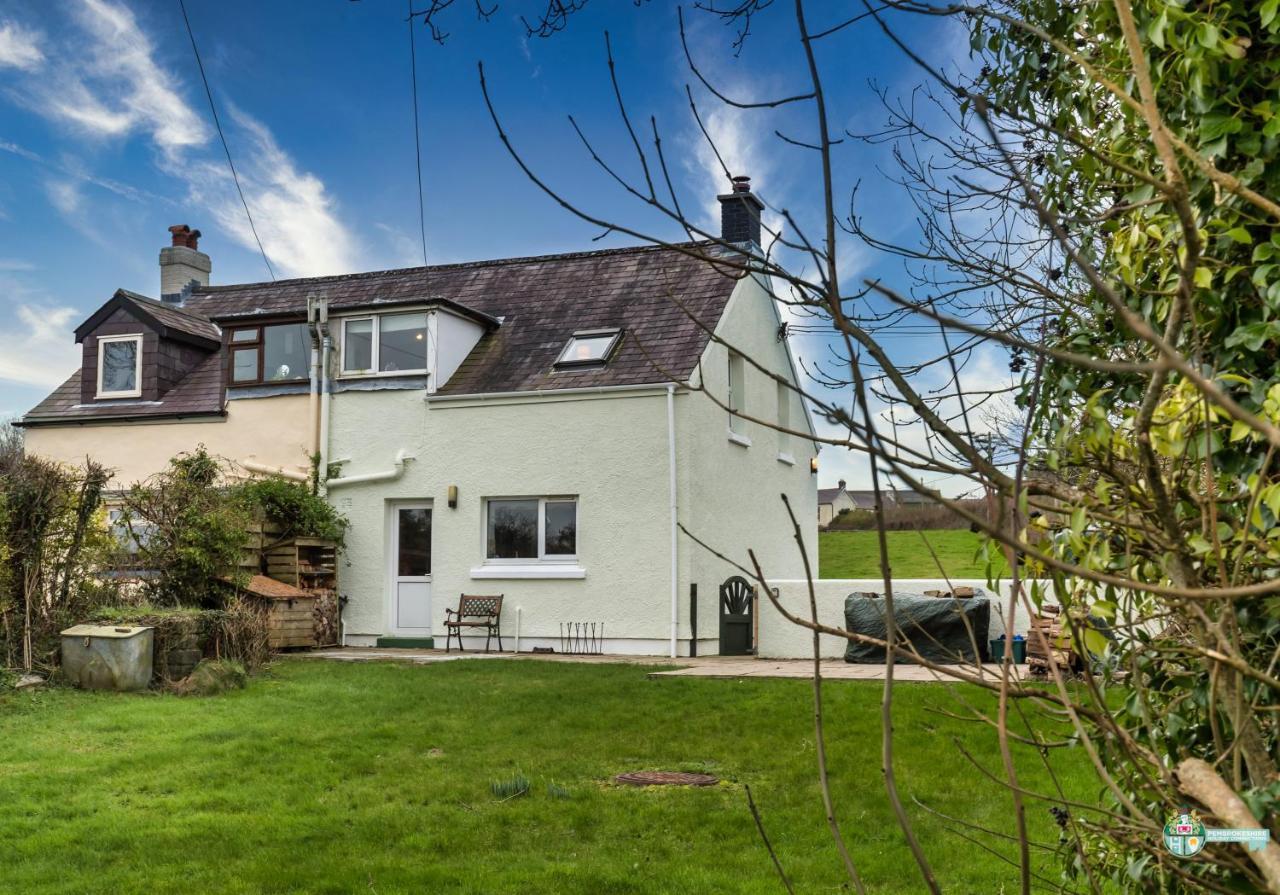 Pelcomb Lambston Cottage - A Pembrokeshire Home Away From Home מראה חיצוני תמונה